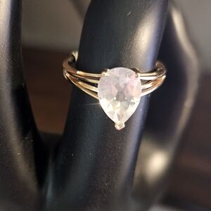 Elegant 14K Gold and Silver Crystal Teardrop Ring